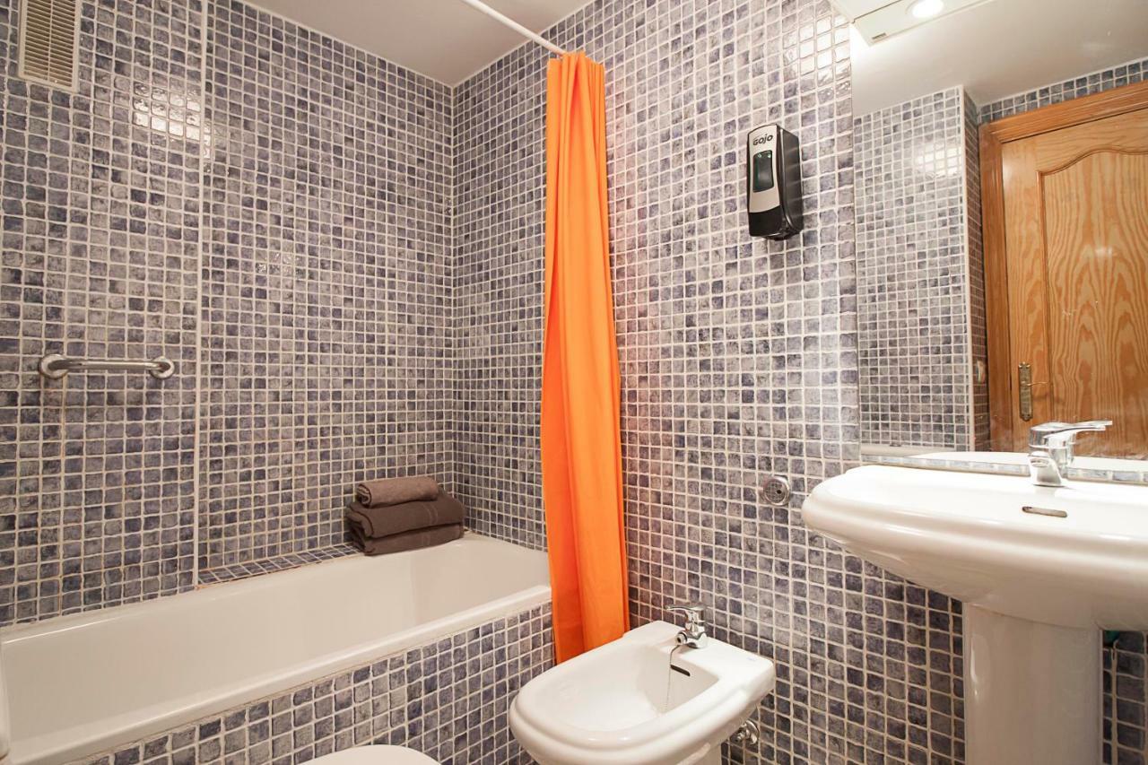 Camas Freshapartments By Bossh! Apartments มาลากา ภายนอก รูปภาพ