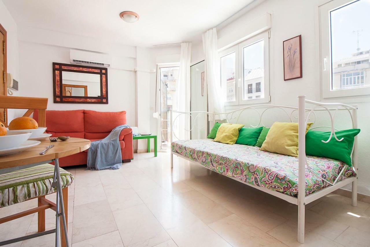 Camas Freshapartments By Bossh! Apartments มาลากา ภายนอก รูปภาพ